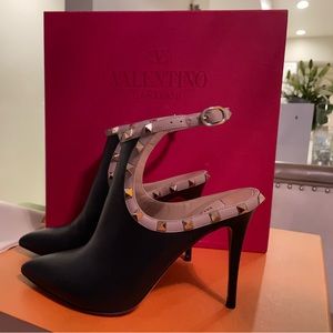 Valentino Garavani Rockstud Ankle Boots